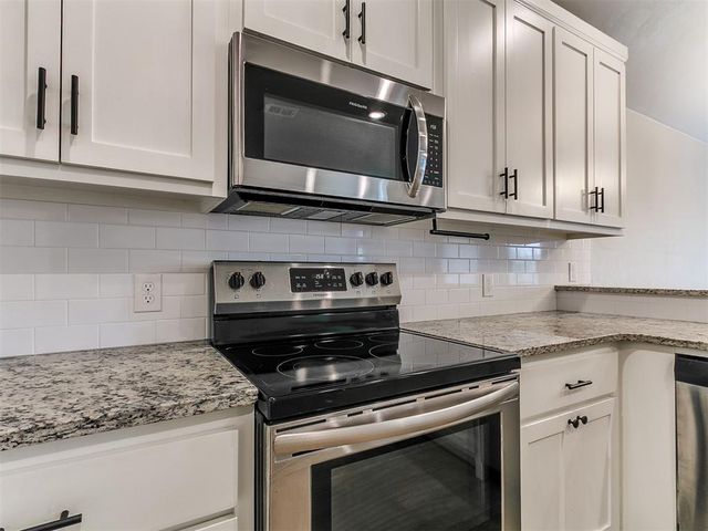 9600 Country Side Lane, Guthrie, OK 73044