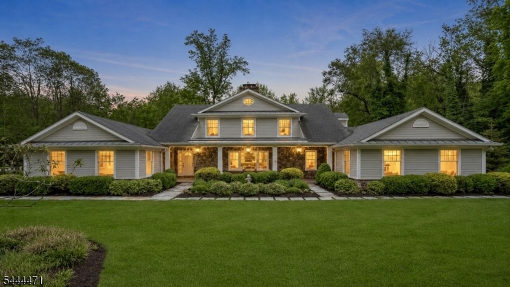 5 Winding Way, Saddle River Boro, NJ 07458 — photo 2