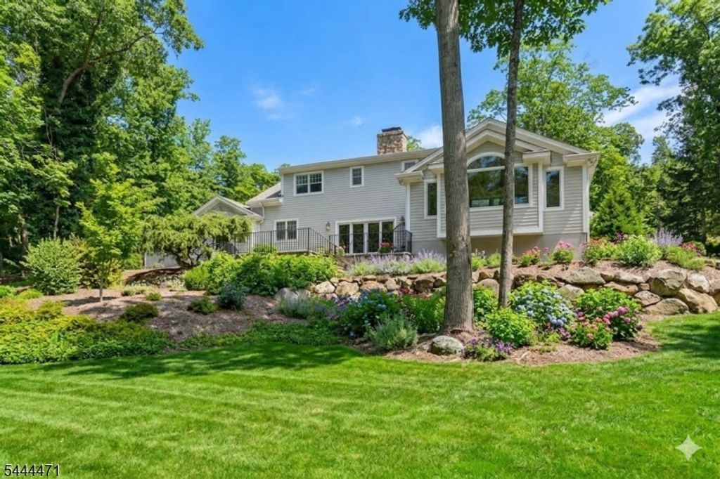 5 Winding Way, Saddle River Boro, NJ 07458 — photo 3
