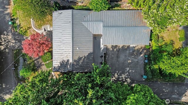 11040 40th Avenue NE, Seattle, WA 98125