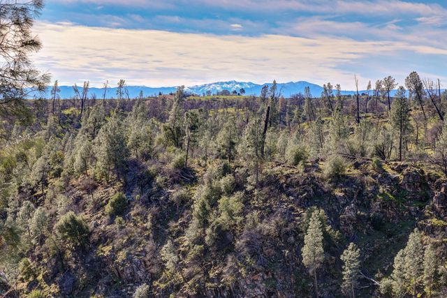 7555 Clear Canyon Road, Redding, CA 96001