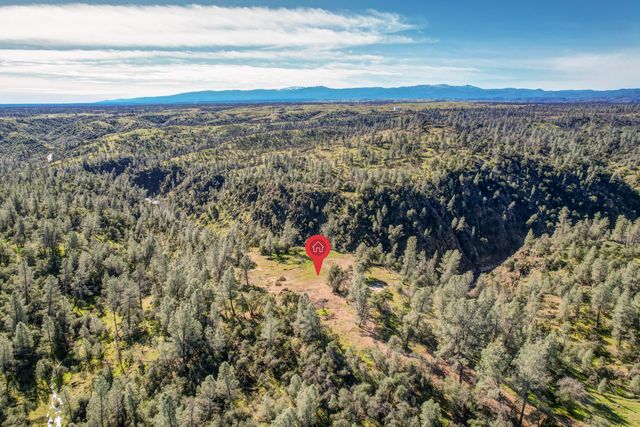 7555 Clear Canyon Road, Redding, CA 96001