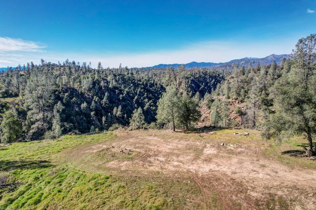 7555 Clear Canyon Road, Redding, CA 96001