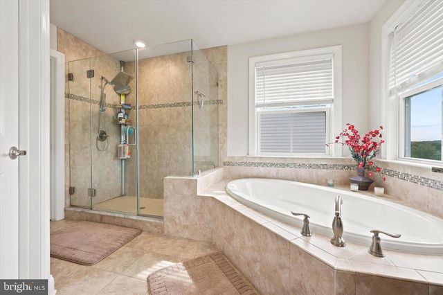 514 QUARRY POINT RD, Malvern, PA 19355