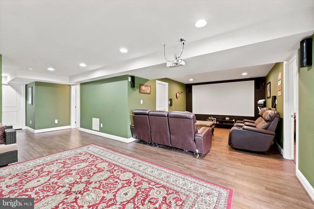 514 QUARRY POINT RD, Malvern, PA 19355