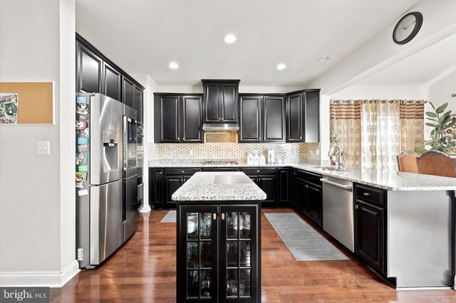 514 QUARRY POINT RD, Malvern, PA 19355