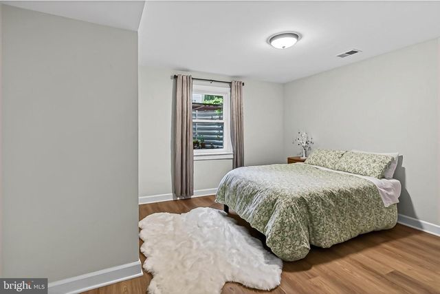 5308 NEW CHURCH CT, Fairfax, VA 22032