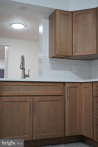 802 W BARRE ST, Baltimore, MD 21230