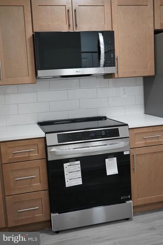 802 W BARRE ST, Baltimore, MD 21230