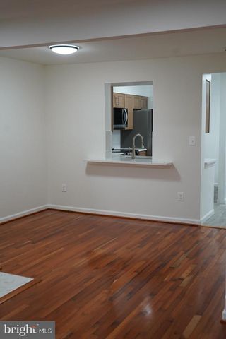 802 W BARRE ST, Baltimore, MD 21230