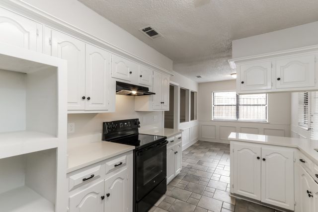 1421 Pine Hill Drive, Garland, TX 75043