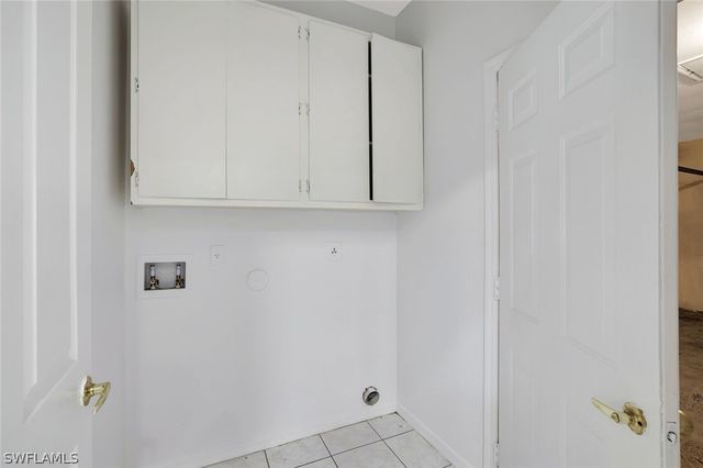 173 Stanhope CIR, Naples, FL 34104