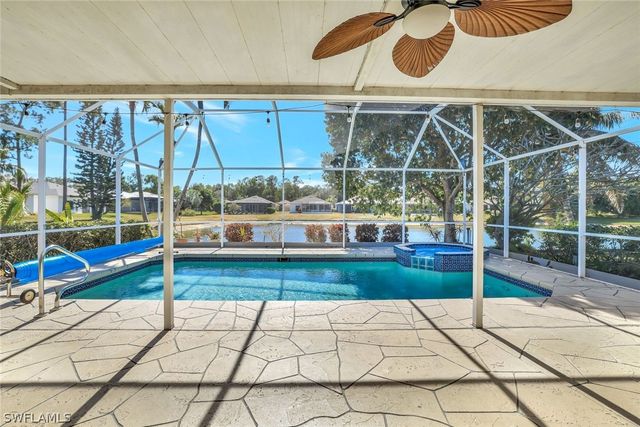 173 Stanhope CIR, Naples, FL 34104