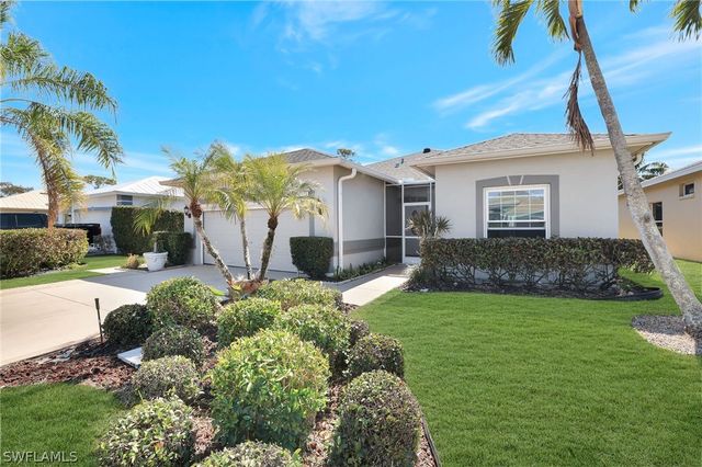 173 Stanhope CIR, Naples, FL 34104