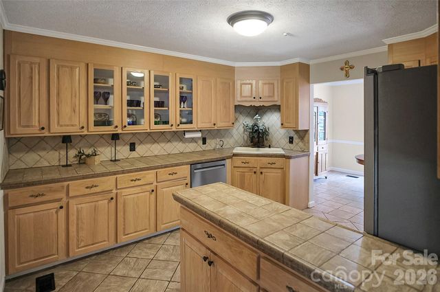 104 Doral Court, Kings Mountain, NC 28086
