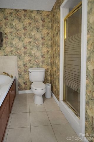 104 Doral Court, Kings Mountain, NC 28086