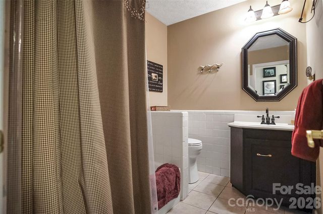 104 Doral Court, Kings Mountain, NC 28086