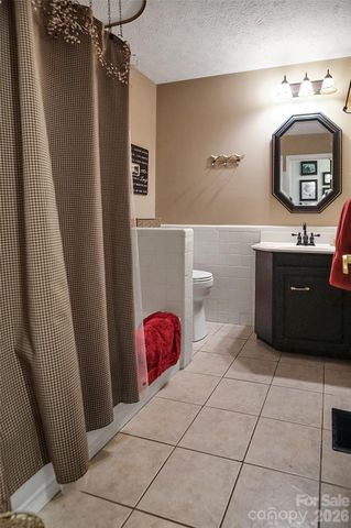 104 Doral Court, Kings Mountain, NC 28086