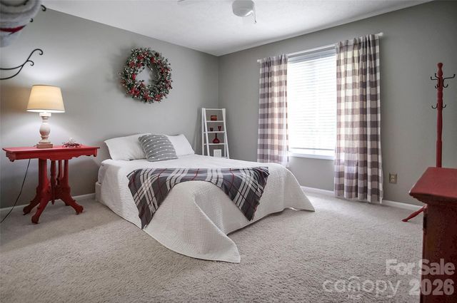 104 Doral Court, Kings Mountain, NC 28086
