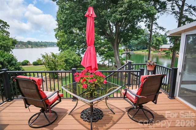 104 Doral Court, Kings Mountain, NC 28086