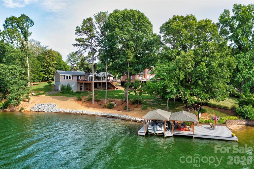 104 Doral Court, Kings Mountain, NC 28086