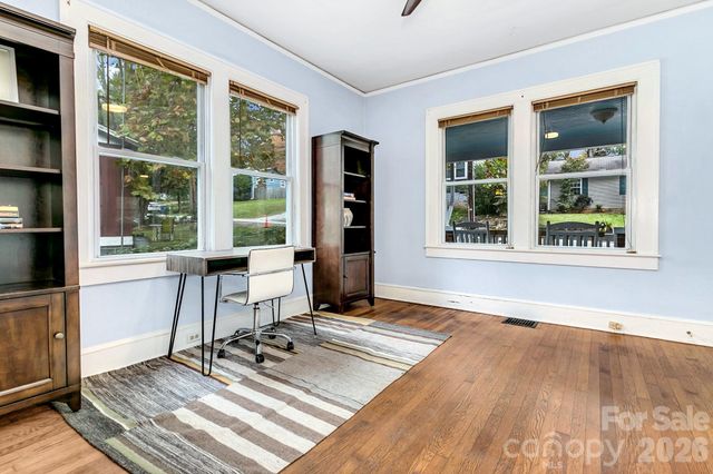 5 Main Street, Asheville, NC 28803