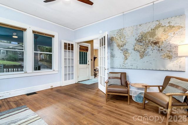 5 Main Street, Asheville, NC 28803