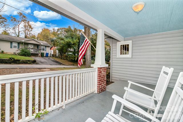 5 Main Street, Asheville, NC 28803