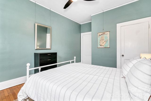 5 Main Street, Asheville, NC 28803