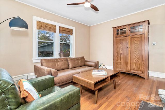 5 Main Street, Asheville, NC 28803