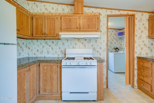 141 W Lykers Road, Root, NY 13317