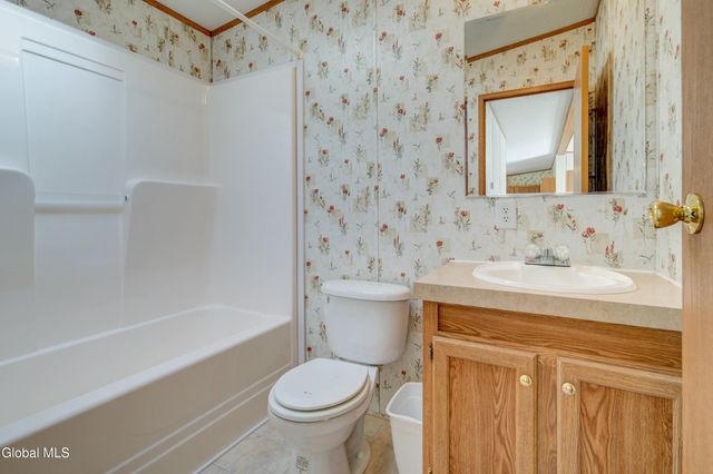 141 W Lykers Road, Root, NY 13317