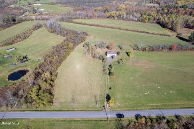 141 W Lykers Road, Root, NY 13317