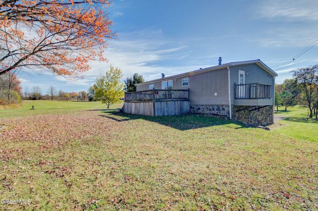 141 W Lykers Road, Root, NY 13317