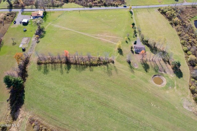 141 W Lykers Road, Root, NY 13317