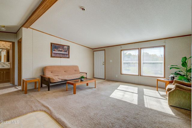 141 W Lykers Road, Root, NY 13317