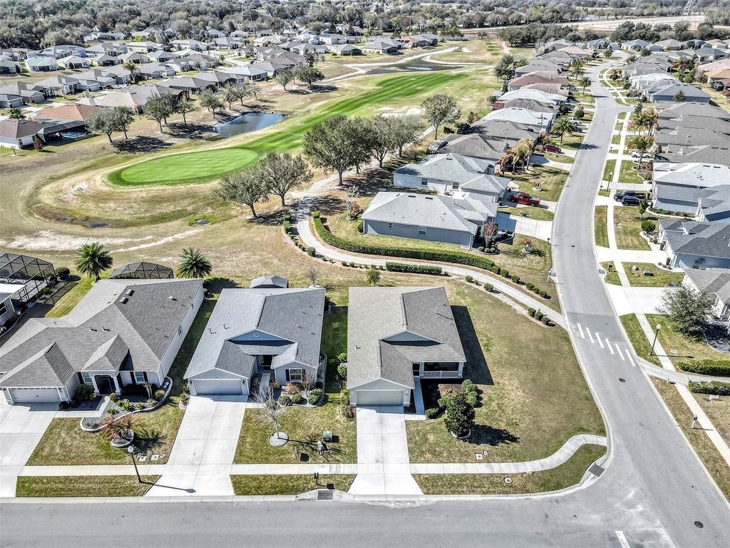 Image 1 of property listing at 4504 SHENANDOAH RIVER TRAIL, Leesburg, FL 34748