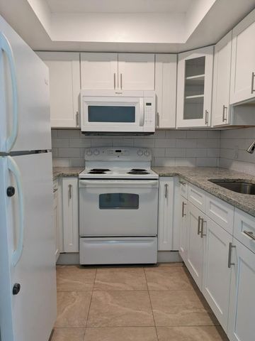 1260 70TH STREET N 2, St Petersburg, FL 33710