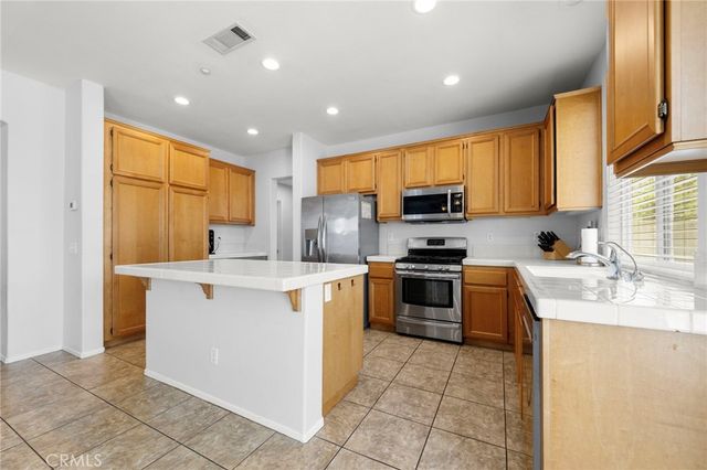 7112 Riley, Fontana, CA 92336