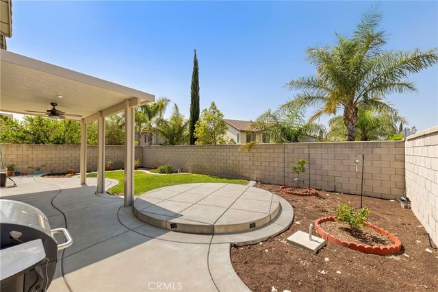 7112 Riley, Fontana, CA 92336
