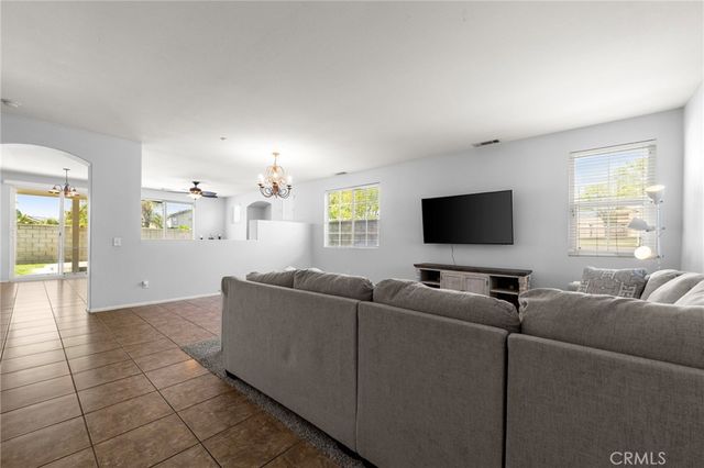 7112 Riley, Fontana, CA 92336