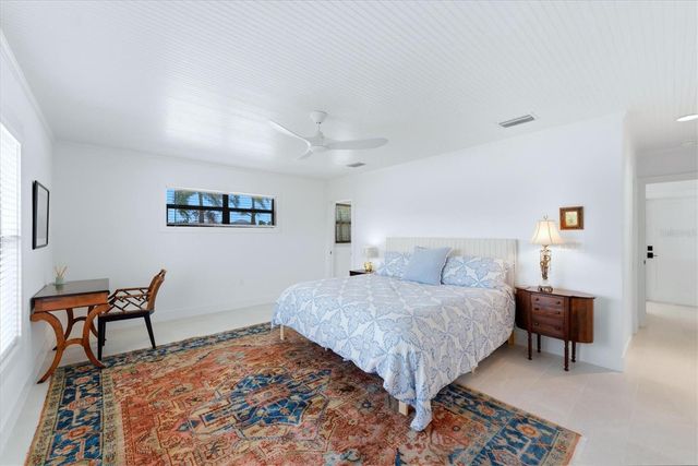 531 72ND STREET, Holmes Beach, FL 34217