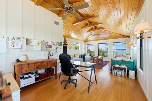 531 72ND STREET, Holmes Beach, FL 34217