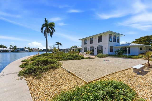 531 72ND STREET, Holmes Beach, FL 34217