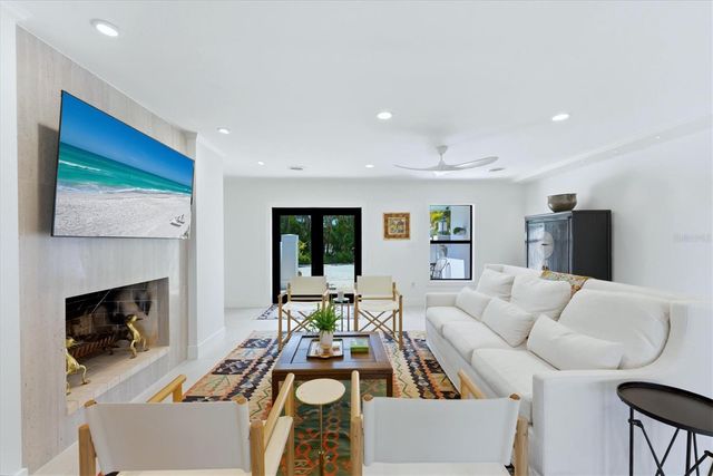 531 72ND STREET, Holmes Beach, FL 34217