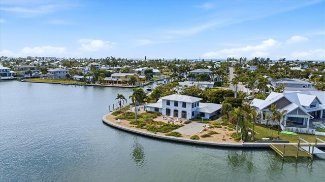 531 72ND STREET, Holmes Beach, FL 34217