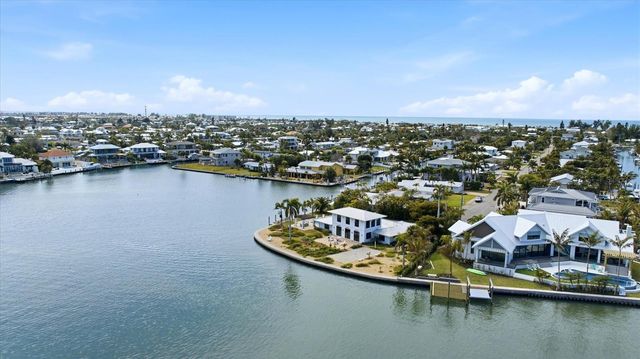 531 72ND STREET, Holmes Beach, FL 34217