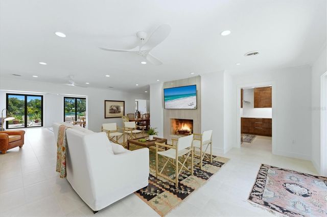 531 72ND STREET, Holmes Beach, FL 34217