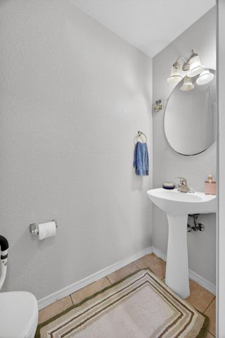 7412 Willow Springs Road NE, Albuquerque, NM 87113