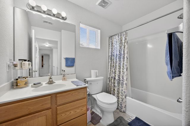 7412 Willow Springs Road NE, Albuquerque, NM 87113